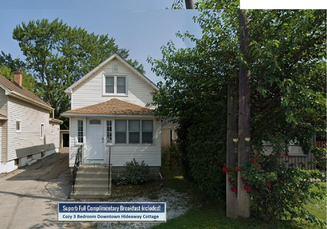 Cozy 3 Bedroom Downtown Cottage With Complimentary Breakfast Delivered Daily To The Rental Niagara Falls Exterior photo